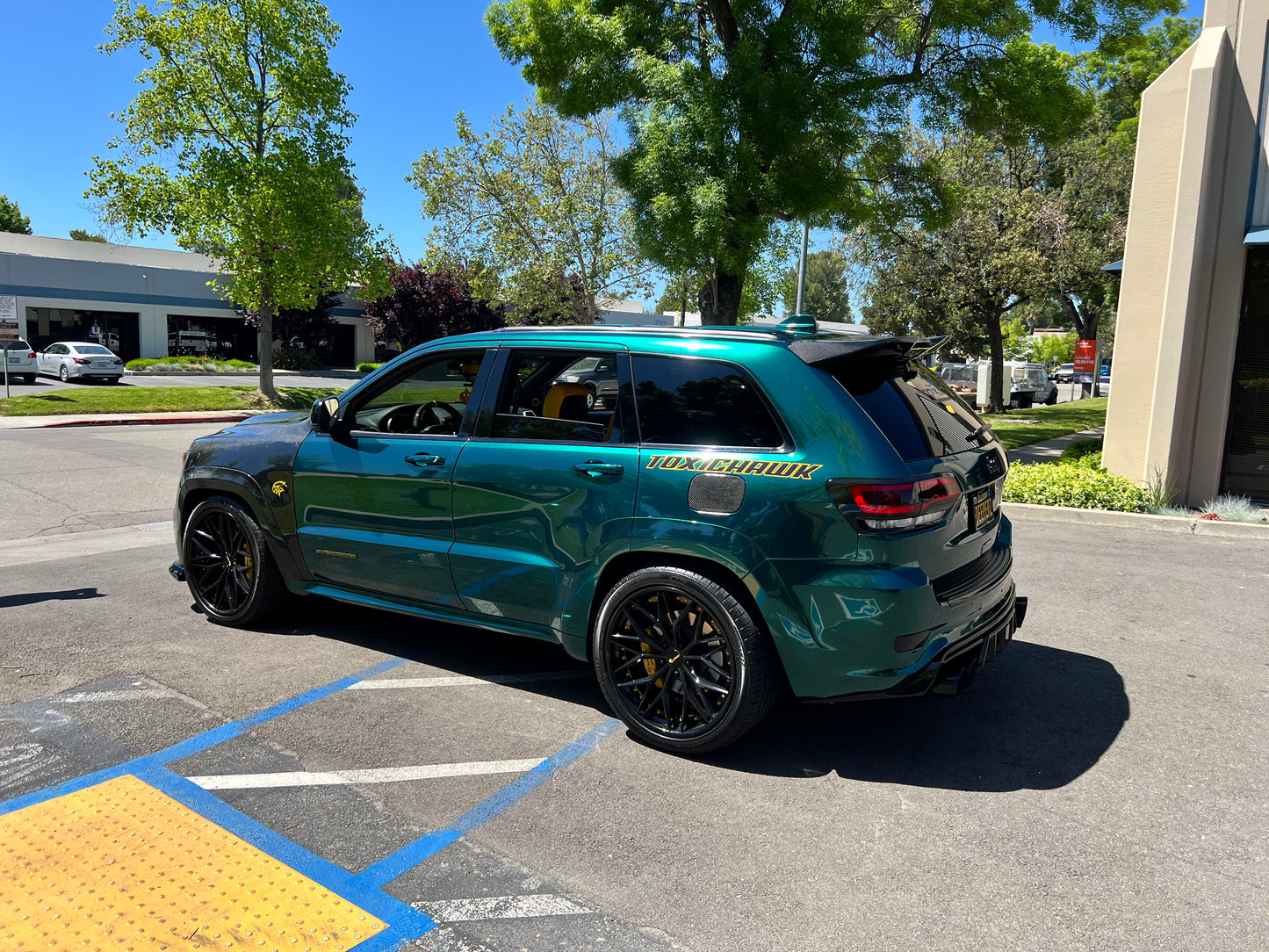 Metallic Royal Green