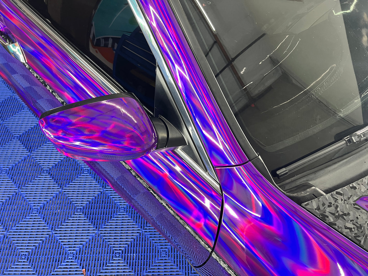 Holographic Purple