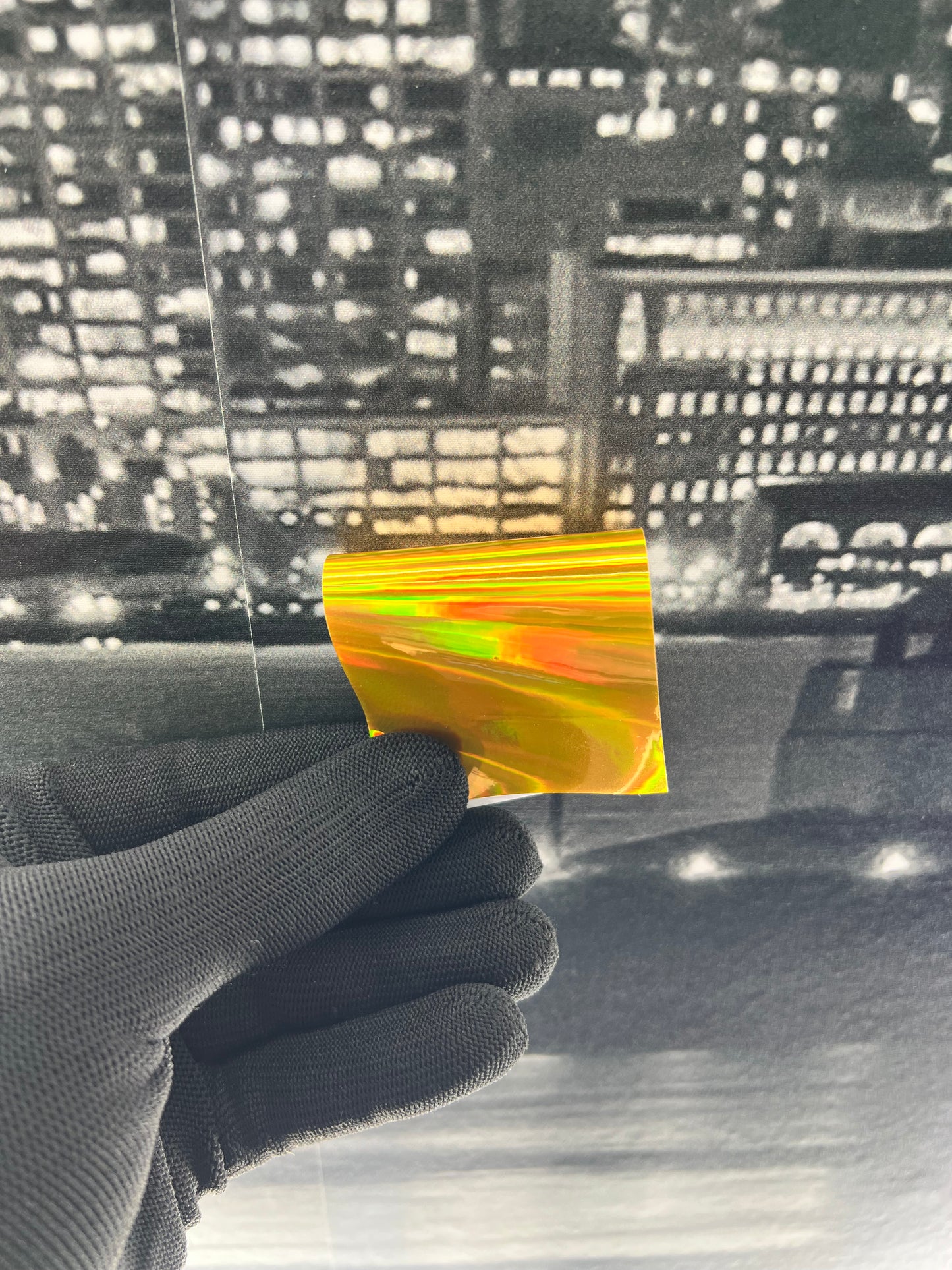 Holographic Gold